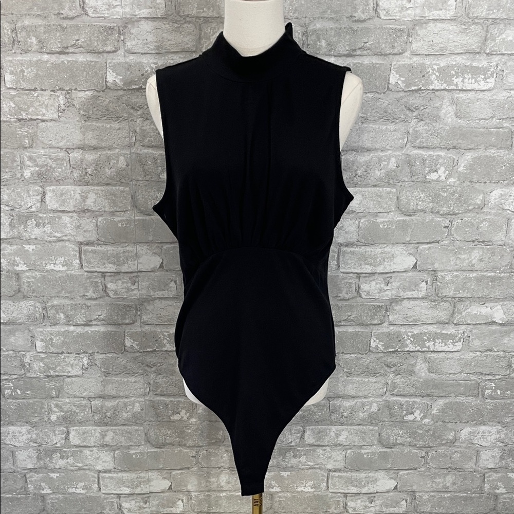 Buckle Black Sleeveless Bodysuit